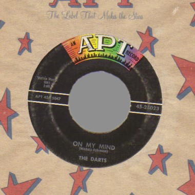 THE DARTS - On My Mind / Well Baby - 45T (SP 2 titres)