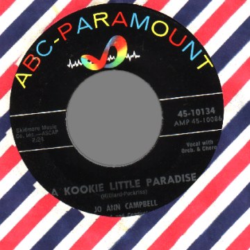 JO ANN CAMPBELL - A Kookie Little Paradise / Bobby Bobby Bobby - 45T (SP 2 titres)
