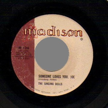 THE SINGING BELLS - The Empty Mailbox / Someone Loves You, Joe - 45T (SP 2 titres)