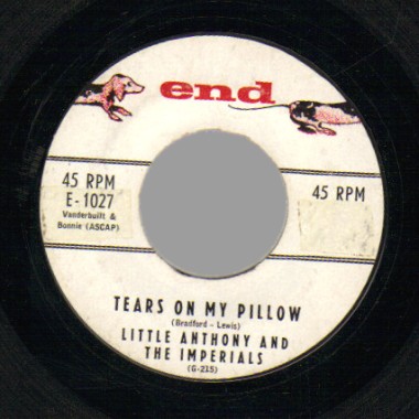 THE IMPERIALS - Tears On My Pillow / Two People In The World - 45T (SP 2 titres)