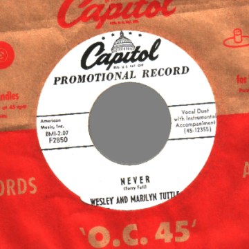 WESLEY AND MARILYN TUTTLE - Never / Friendly Love - 45T (SP 2 titres)