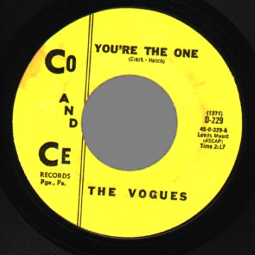 THE VOGUES - You're The One / Some Words - 45T (SP 2 titres)