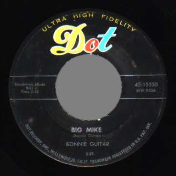 BONNIE GUITAR - Big Mike / Dark Moon - 7inch (SP)