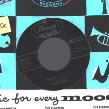 GINO & GINA - She Belongs To Me / Rainin' Rainin' - 45T (SP 2 titres)