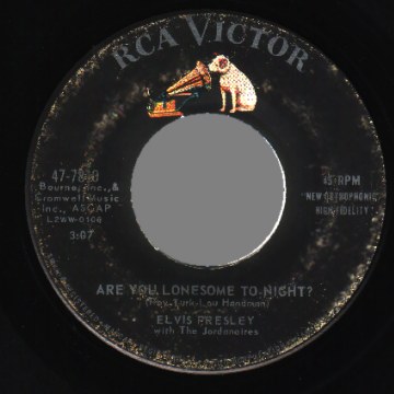 ELVIS PRESLEY - Are You Lonesome Tonight? / I Gotta Know - 45T (SP 2 titres)