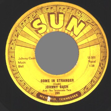 Johnny Cash - Guess Things Happen That Way / Come In Stranger