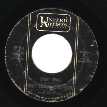 GARNET MIMMS & THE ENCHANTERS - Don't Change Your Heart / Cry Baby - 7inch (SP)